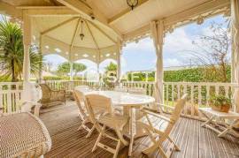 MAGNIFIQUE VILLA DE STYLE LOUISIANE VÉRITABLE HAVRE DE PAIX