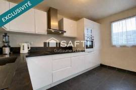 Appartement 3 pièces avec un balcon et une place de parking