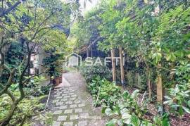 Proche du RER B - Maison d’architecte -240 m2 habitable