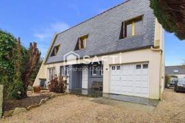 Maison familiale de 113 m² avec jardin – POSSIBILITÉ VIE DE PLAIN PIED