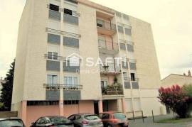 T3 + balcon, cave et place de stationnement