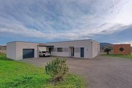 MAISON MODERNE - PISCINE - POOL HOUSE ET GARAGE