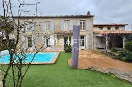 MAGNIFIQUE MAISON EN PIERRE 4 CHAMBRES A ECHIRE !