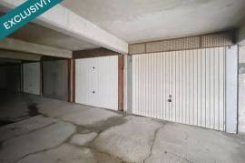 GARAGE EN REZ DE CHAUSSEE