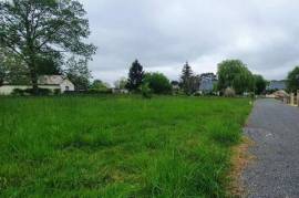 TERRAIN A BATIR VIABILISE - AU CALME - PROXIMITE ROCADE