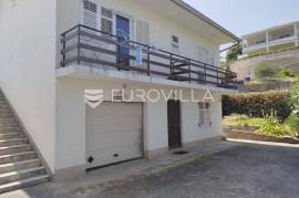 Rab, Supetarska Draga, ground floor of a house in an excellent location by the sea