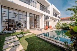Modern 3 Bedroom Villa in Berawa - Prime Investment Appeal
