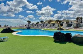 1 Bedroom Bungalow For Sale