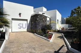 3 Bedroom House For Sale 3 Bedroom House For Sale