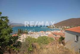 Plot 217 sq.m for sale