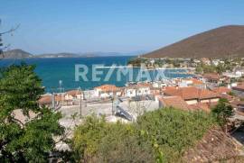 Plot 217 sq.m for sale