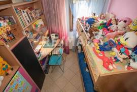 Maisonette 93 sq.m for sale