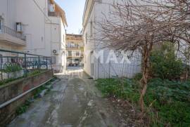 Plot 273 sq.m for sale