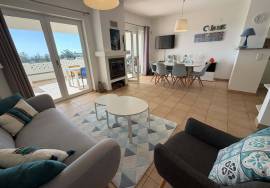 2 + 1 Bedroom Townhouse with Panoramic Sea Views Located in Meia Praia