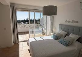 2 + 1 Bedroom Townhouse with Panoramic Sea Views Located in Meia Praia