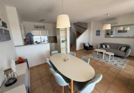 2 + 1 Bedroom Townhouse with Panoramic Sea Views Located in Meia Praia