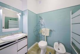 Fantastic renovated, spacious and bright 2+1 bedroom apartment next to the riverside of Portimão