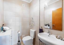 3 bedroom villa with commercial space - Riverside Zone in Portimão