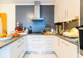 3 bedroom villa with commercial space - Riverside Zone in Portimão