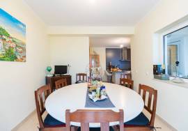 3 bedroom villa with commercial space - Riverside Zone in Portimão