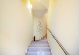 3 bedroom villa with commercial space - Riverside Zone in Portimão