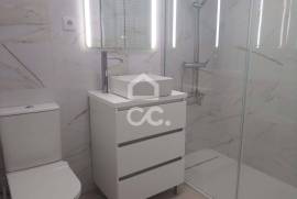 Furnished 2 bedroom apartment in Bairro Norton de Matos