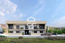 New studio apartment under construction, with the possibility of converting it into a one-bedroom apartment in Vila do Avelar.