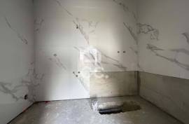 New studio apartment under construction, with the possibility of converting it into a one-bedroom apartment in Vila do Avelar.