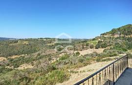 4 Bedroom Detached House in Sanfins for Renovation