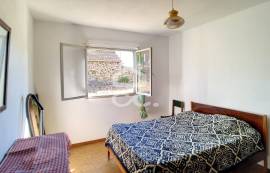 4 Bedroom Detached House in Sanfins for Renovation