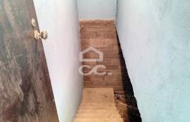 4 Bedroom Detached House in Sanfins for Renovation