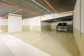 Apartamento T3 de Luxo em Lisboa com Garagem