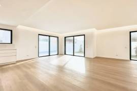 Moradia T3 em Murches com Garagem Box, Jardim e Piscina