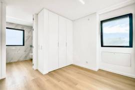 Moradia T3 em Murches com Garagem Box, Jardim e Piscina