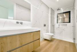 Moradia T3 em Murches com Garagem Box, Jardim e Piscina