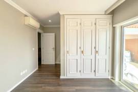 Apartamento Duplex T3 com Vista Mar em Cascais