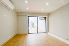 Apartamento T4 no Centro Histórico de Cascais com Vista Mar