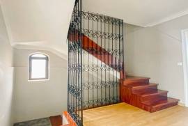 Apartamento T4 no Centro Histórico de Cascais com Vista Mar