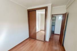 Apartamento T2 em Queluz com Varanda