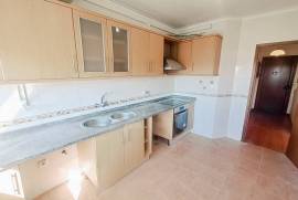 Apartamento T2 em Queluz com Varanda