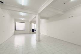 Loja Remodelada no Cacém