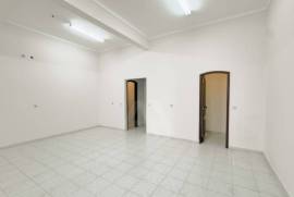 Loja Remodelada no Cacém