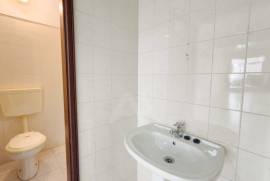 Loja Remodelada no Cacém