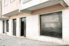 Loja Remodelada no Cacém