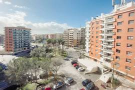 Apartamento T3 nas Colinas do Cruzeiro com Garagem