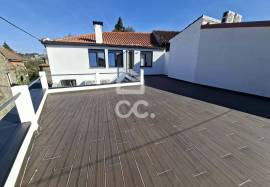 Completely renovated stone villa in Vila Chã de Sá