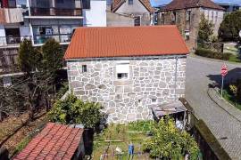 Stone House with Patio in Abraveses