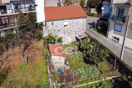 Stone House with Patio in Abraveses