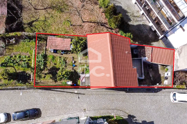 Stone House with Patio in Abraveses