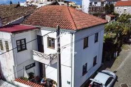 Building with 2 Independent Units in Abraveses Building with 2 Independent Units in Abraveses